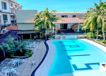 Học bổng khủng 400 USD, miễn phí nâng cấp phòng và gym