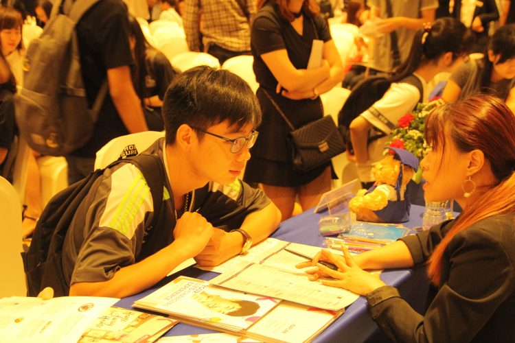 Du học Philippines cùng tư vấn du học Vinahure