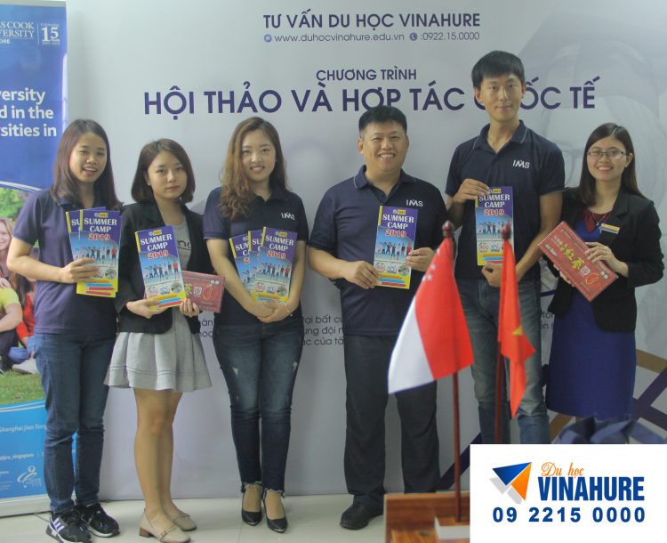 Hiệu trưởng trường Anh ngữ IMS ghé thăm văn phòng Vinahure