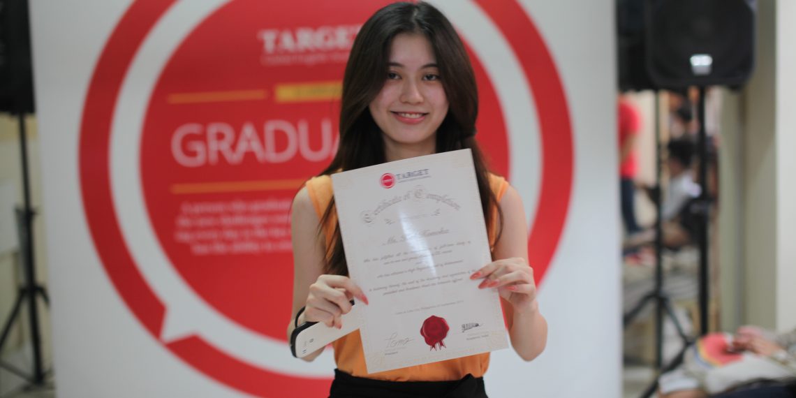 Khoảng khắc đẹp của học sinh trường Target