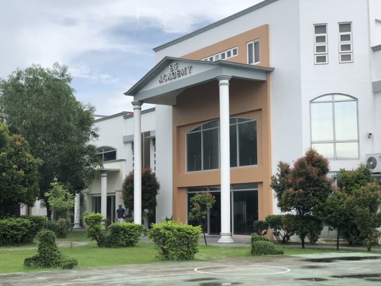 Học bổng lên đến 30% toàn từ trường EG Academy, thành phố Clark, Philippines