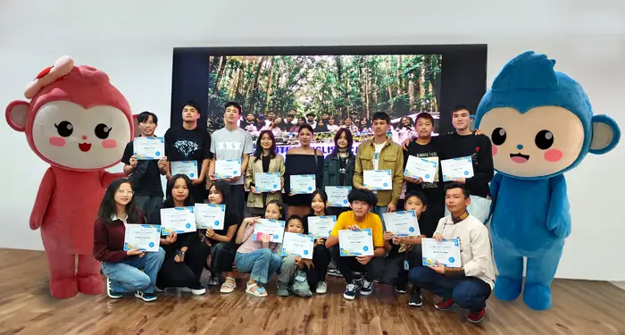 Trại hè tiếng Anh trường QQ English 2027